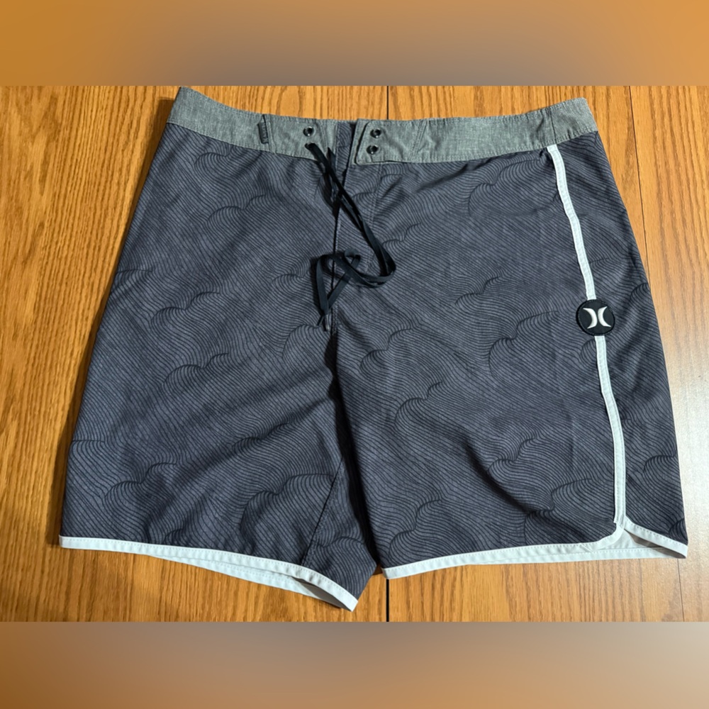 New Hurley Men’s Charcoal Swim Shorts Unlined Size 33